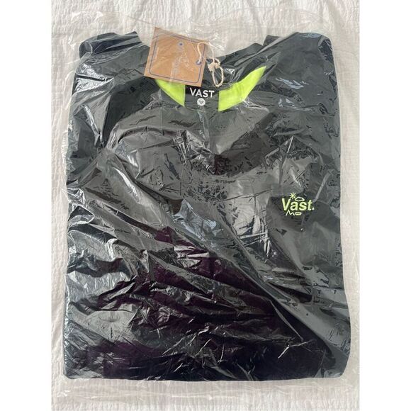 Vast Elements Collegiate Crew University T-shirt - Black NEW NWT - Picture 10 of 10